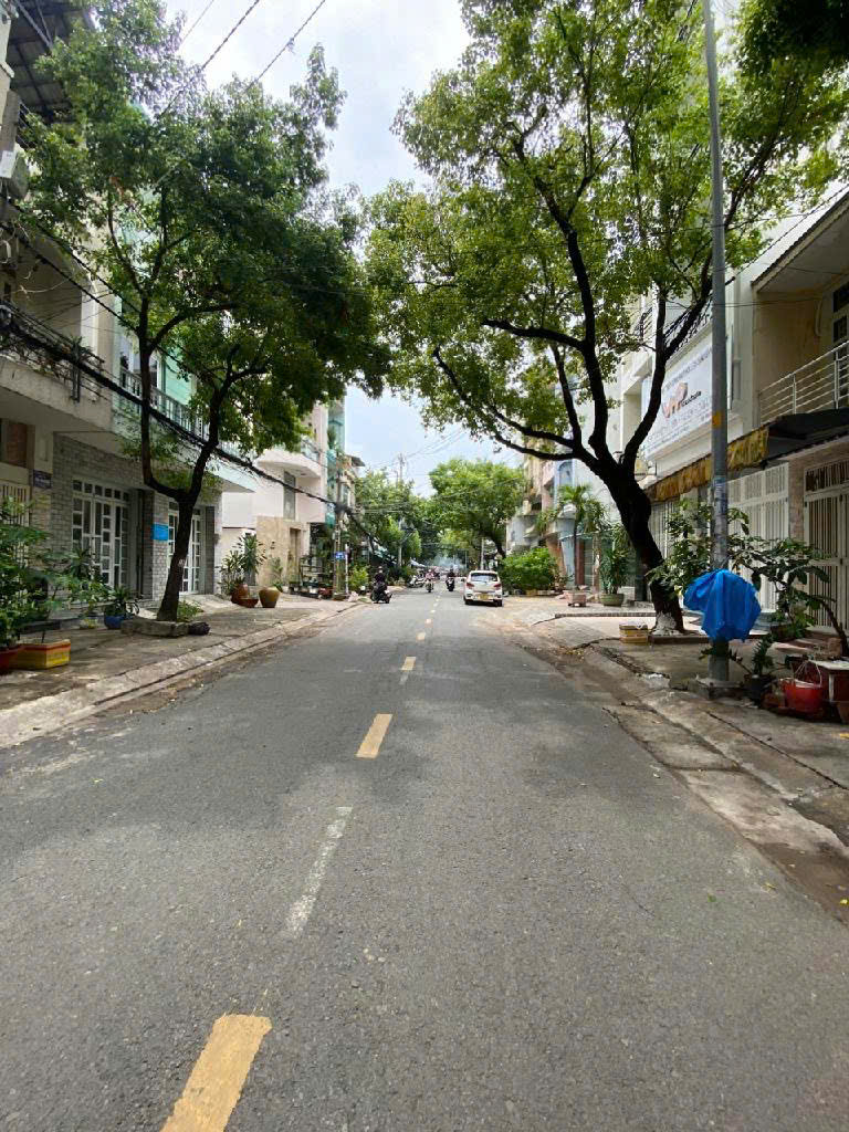 MẶT TIỀN KINH DOANH ĐƯỜNG 8M - BÙI ĐIỀN P4 Q8 - 45M2 - CHỈ 8.X TỶ